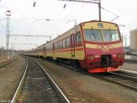 2-001