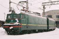 11M-050