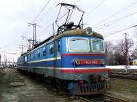2-082