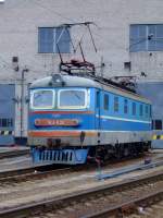 2-032