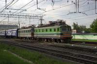  2-372/882