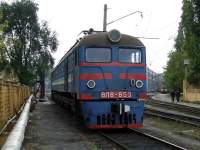 8-853