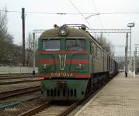 8-944