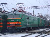 vi10k-939