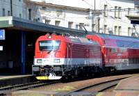  381 002-5
