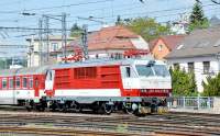  350 004-8