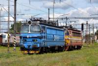  240 053-9