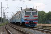 9-557